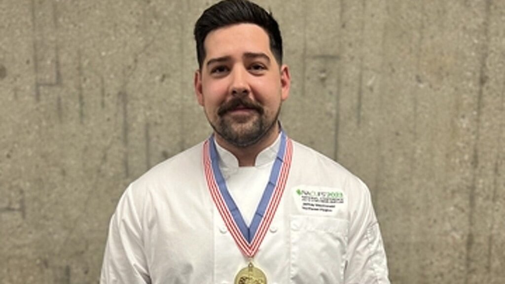 Award-winning university chef allegedly beat his wife to death at campus hotel: officials