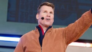 Scott Hanson says ESPN does not want ‘any big material changes’ to ‘NFL RedZone’ after acquisition
