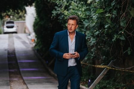 Goldman Sachs Australian boss Simon Rothery closes in on .3m Whale Beach reno