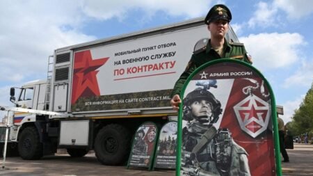 Russia built global recruitment pipeline targeting vulnerable migrants for Ukraine war: report