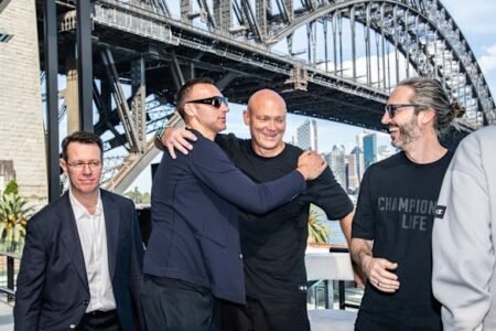 Olympic swimmers turn out for Michael Klim’s foundation at North Sydney Pool