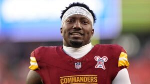 NFL free agent Deebo Samuel unveils leg tattoos featuring Kobe Bryant, Muhammad Ali, others