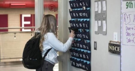 A Canadian youth social media ban would be complicated, experts say A Canadian youth social media ban would be complicated, experts say