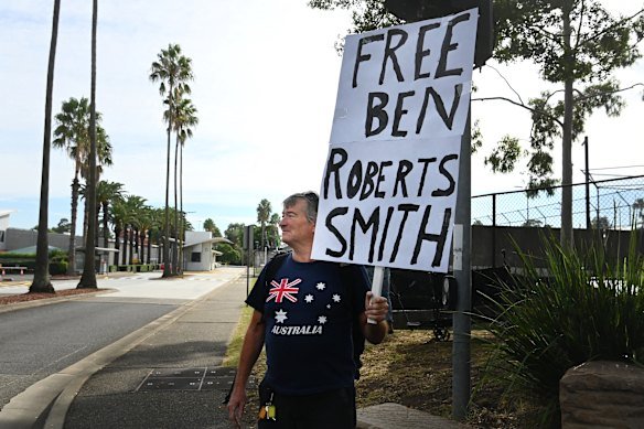 Supporter Victor Waterson at the entrance of Silverwater Correctional Complex, where Roberts-Smith has been held.