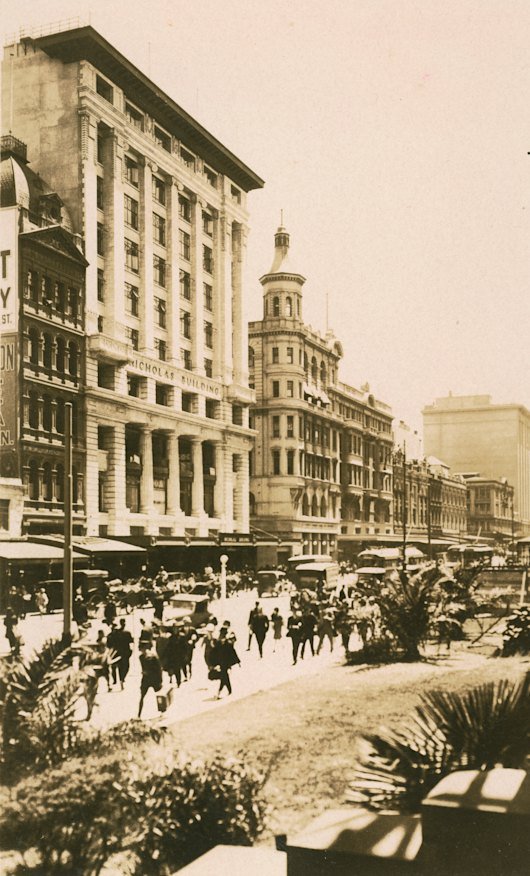 The Nicholas Building circa 1934.