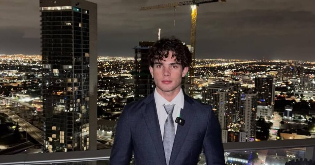 Clavicular Confirms Nightclub Appearance 1 Day After Hospitalization for Suspected Overdose Clavicular Confirms Nightclub Appearance 1 Day After Hospitalization for Suspected Overdose