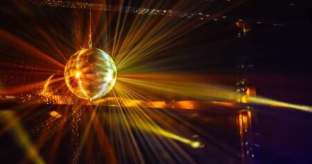 Calgary nightclub reopens after AHS report cites cockroaches, mould growth