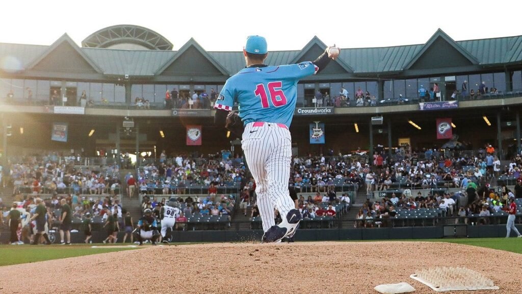 Minor league team plates 10 runs in one inning on just one hit, zero errors in frigid conditions Minor league team plates 10 runs in one inning on just one hit, zero errors in frigid conditions