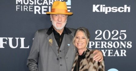 Fleetwood Mac Drummer Mick Fleetwood Marries 4th Wife Elizabeth Jordan, Who Is 22 Years His Junior