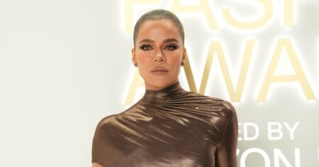 Khloe Kardashian Just Wore These Levi’s Jeans With Animal Print Flats — And It’s a Moment