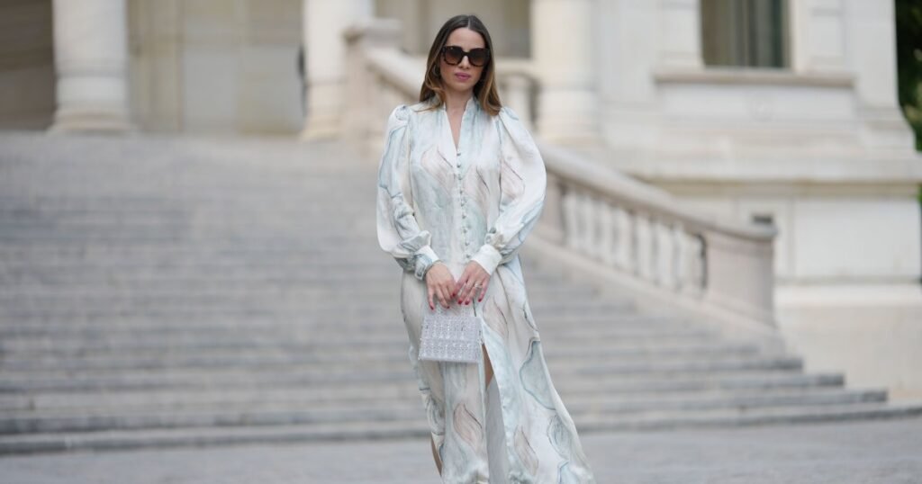 I’m a Chicago Native — Gold Coast Rich Moms Are Obsessed With These Spring Dress Styles