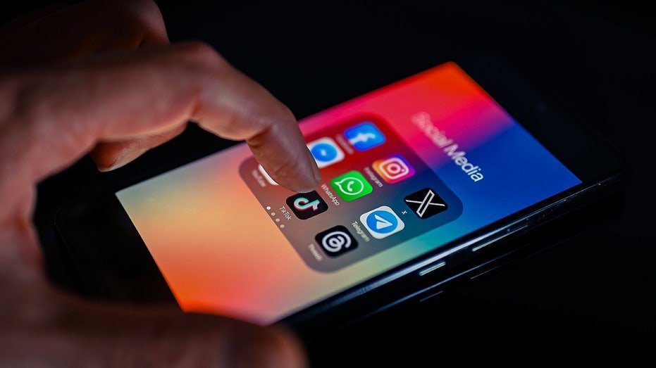 TikTok on home screen with other social media apps