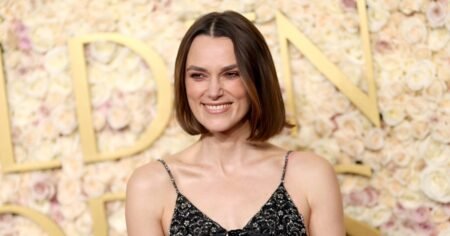 Keira Knightley Paired Wide-Leg Jeans With Mary Janes for the Easiest Everyday Outfit Combo Keira Knightley Paired Wide-Leg Jeans With Mary Janes for the Easiest Everyday Outfit Combo