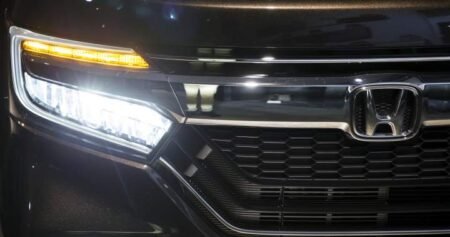 ‘They’re intense’: Transport Canada seeks feedback on bright vehicle headlights