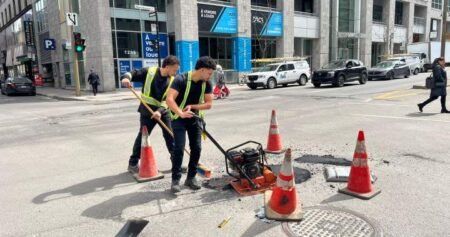 ‘For the love of the city’: Vigilantes volunteer to help Montreal fill potholes