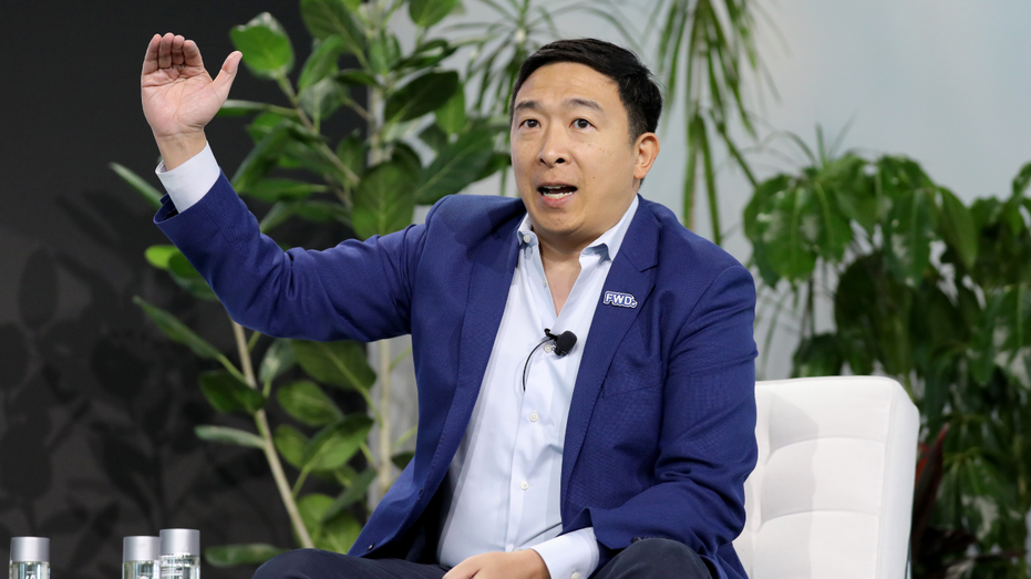 Andrew Yang speaking