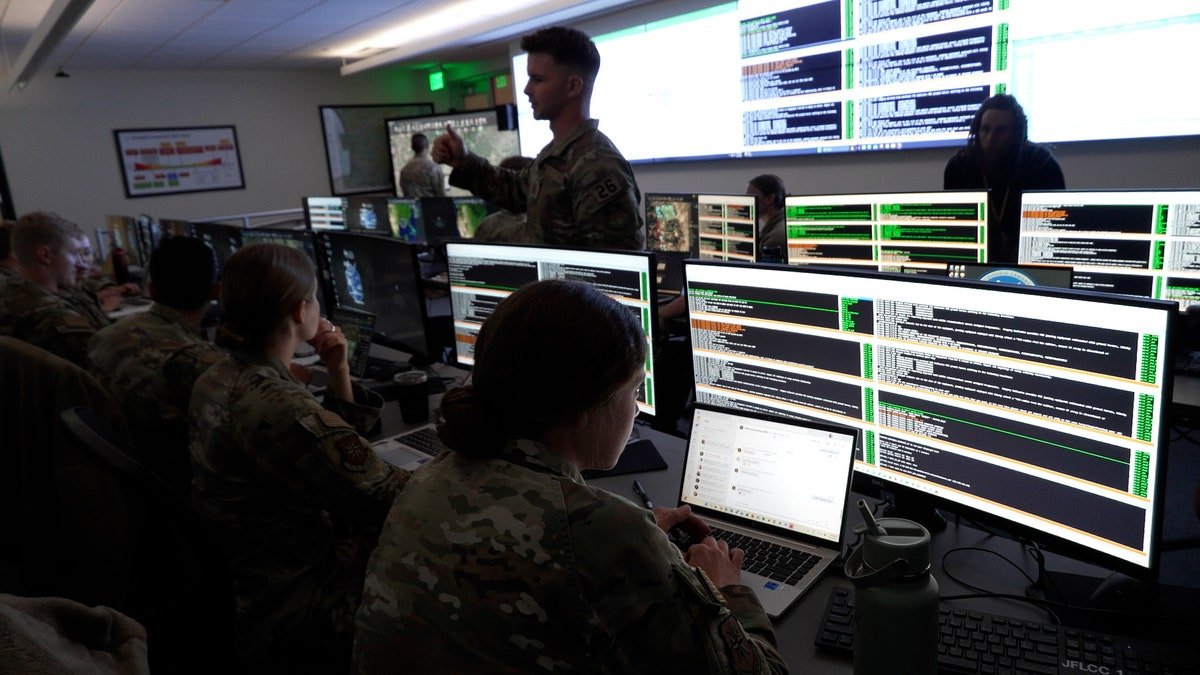 Cadets at CULEX mission control