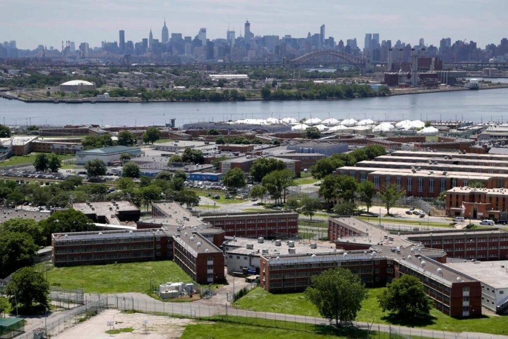 NYC Council wants to make it easier for Rikers inmates to vote — but jail officials sound the alarm