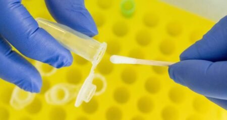 Man found dead in Lake Ontario in 1992 identified as Saskatchewan man: police Man found dead in Lake Ontario in 1992 identified as Saskatchewan man: police