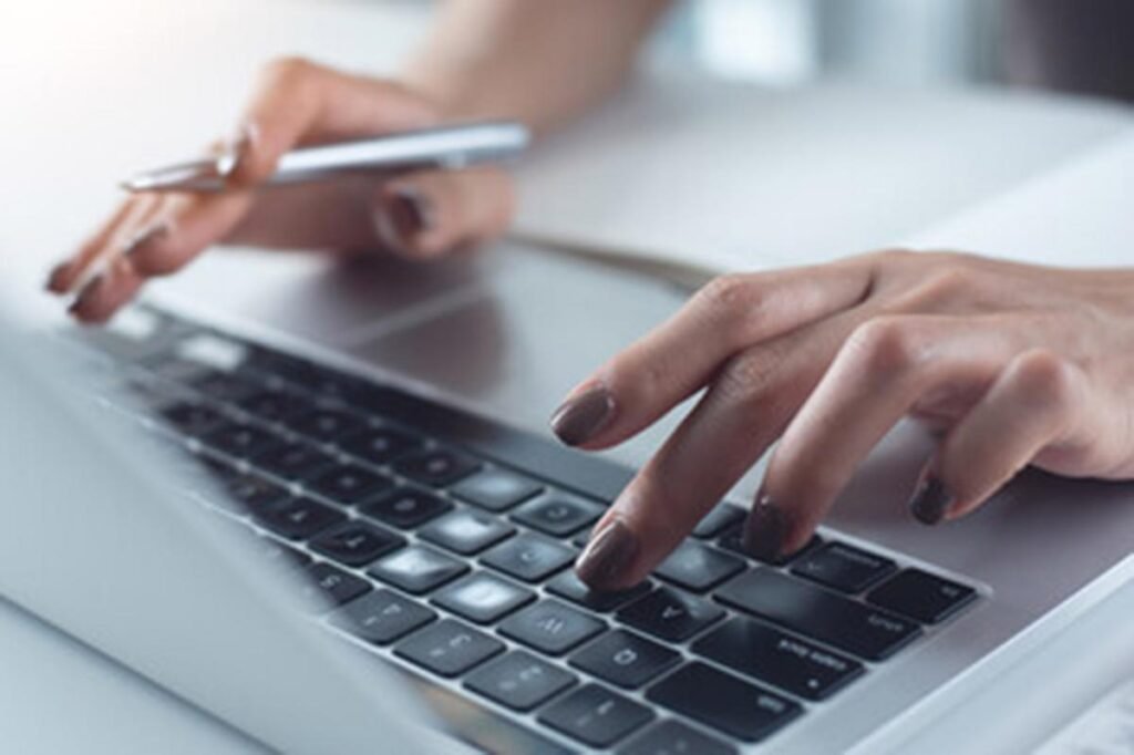 Dear Abby: My first job out of college is hostile and toxic — should I stick it out? Dear Abby: My first job out of college is hostile and toxic — should I stick it out?