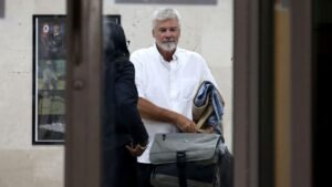 Husband of missing American woman will remain in Bahamas after jail release, attorney says