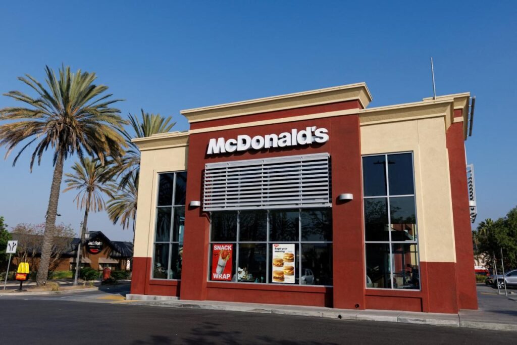 McDonald’s puts new specialty drinks on the menu — and promises prices rival its bev competitors McDonald’s puts new specialty drinks on the menu — and promises prices rival its bev competitors