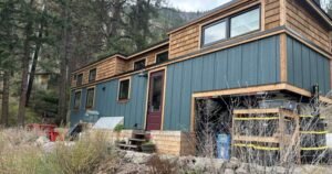 Okanagan Falls couple, both in health care, may need to move due to ‘tiny homes’ rules Okanagan Falls couple, both in health care, may need to move due to ‘tiny homes’ rules