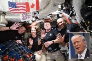 Trump congratulates Artemis II astronauts following historic trip around the moon: ‘Modern-day pioneers’ Trump congratulates Artemis II astronauts following historic trip around the moon: ‘Modern-day pioneers’