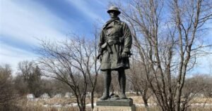 WWI memorial statue relocated in Winnipeg, rededicated to all who served