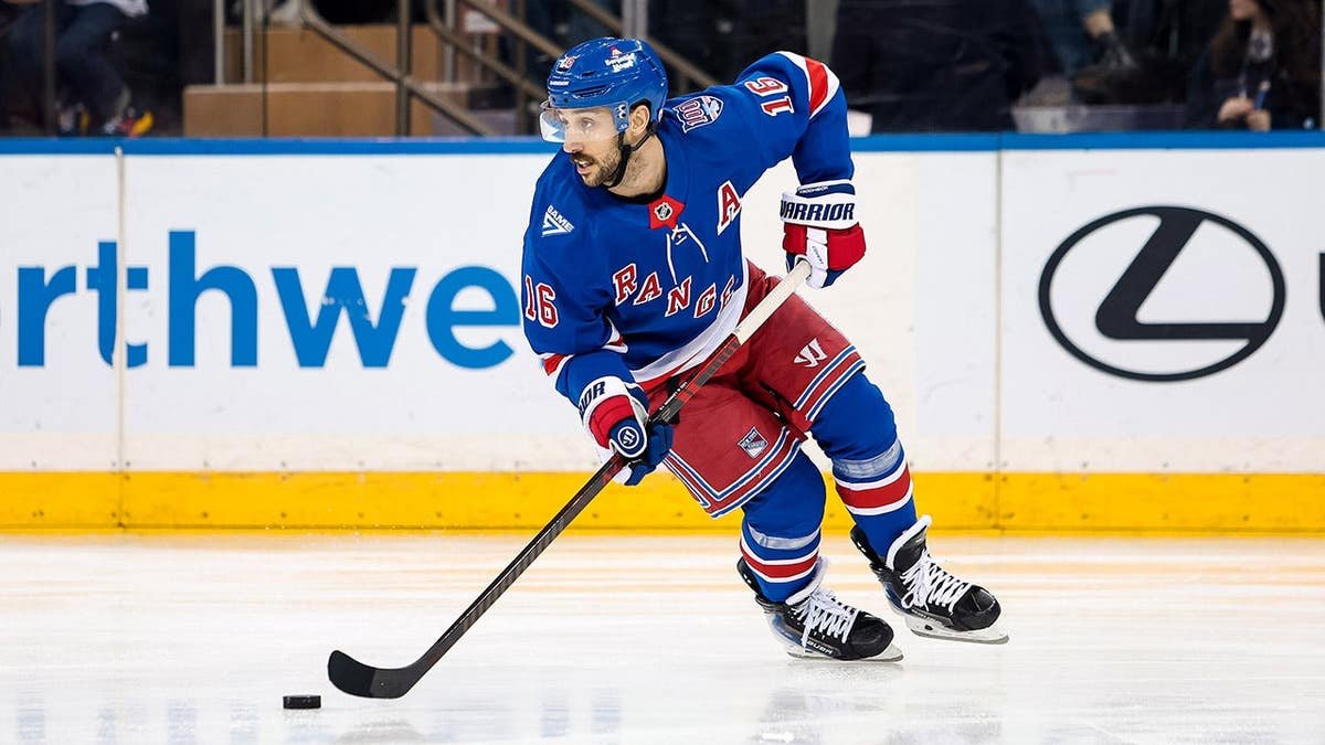 New York Rangers center Vincent Trocheck skating against Washington Capitals at Madison Square Garden
