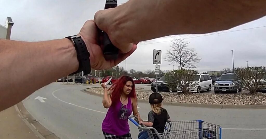 Woman Killed by Police After Allegedly Kidnapping, Slashing Child in Nebraska Walmart Woman Killed by Police After Allegedly Kidnapping, Slashing Child in Nebraska Walmart