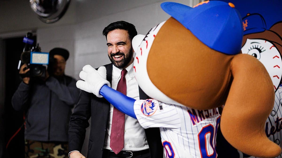 New York City Mayor Zohran Mamdani meeting Mrs. Met and Mr. Met at Citi Field