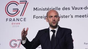 Gaza flotilla: Paris launches an inquiry on the treatment of activists Gaza flotilla: Paris launches an inquiry on the treatment of activists
