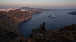 Greece unveils framework to curb overtourism and protect special areas