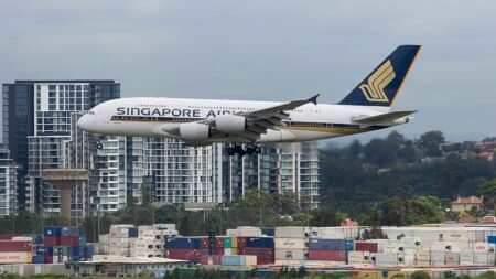 Singapore Airlines to add Starlink from next year