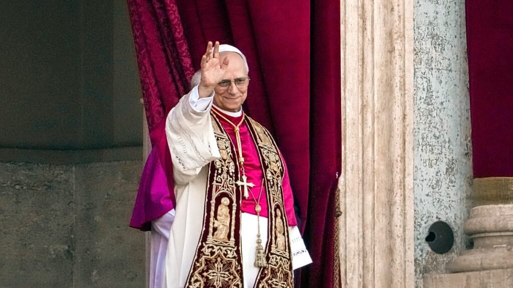 Pope in Pompeii one year after election: ‘So many Christians offend God’