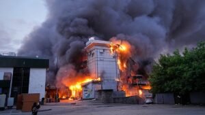 At least two killed after wave of Russian strikes hits Kyiv At least two killed after wave of Russian strikes hits Kyiv