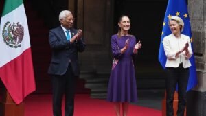 EU clinches new trade deal with Mexico to bolster foothold in region EU clinches new trade deal with Mexico to bolster foothold in region