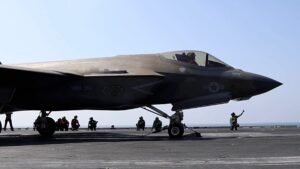 F-35 jets arrive in Poland to bolster NATO’s eastern flank F-35 jets arrive in Poland to bolster NATO’s eastern flank