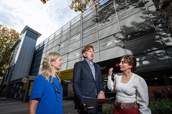 UNSW academics Dr Rona Macniven, Dr Chris Standen and Dr Hulya Gilbert, pictured at the carpark.