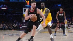 Houston Rockets favored to force Game 7 as Lakers struggle to close out playoff series