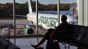 Budget airlines seek .5B in federal aid amid jet fuel price surge