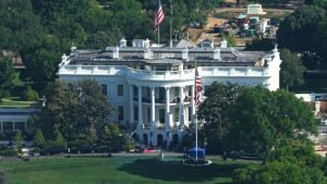 Man allegedly opens fire on Secret Service near White House as child injured in chaos