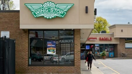 Rising gas prices are crushing restaurant sales as  a gallon becomes tipping point for consumers