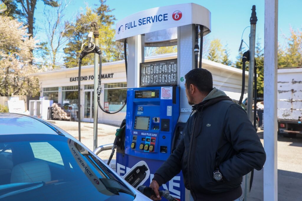 Gas prices surge past .50 nationally as Iran tensions pressure drivers