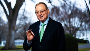 Hassett forecasts 4% growth, says AI boom and tax incentives driving US investment surge