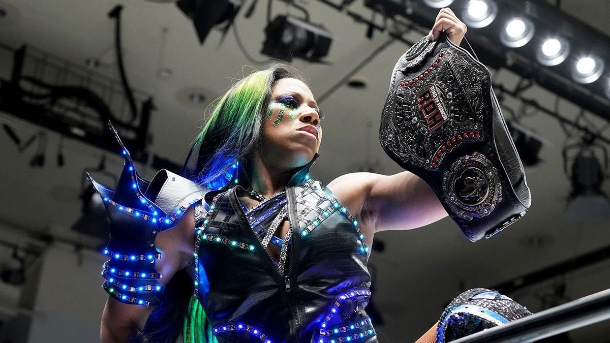 Athena entering the wrestling ring at Korakuen Hall in Tokyo