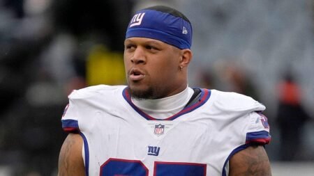 Giants’ key defensive tackle tears Achilles tendon during practice, out for the season: reports Giants’ key defensive tackle tears Achilles tendon during practice, out for the season: reports