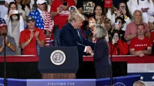 Trump announces highest civilian honor for 9/11 hero remembered as the ‘Man in the Red Bandana’ Trump announces highest civilian honor for 9/11 hero remembered as the ‘Man in the Red Bandana’