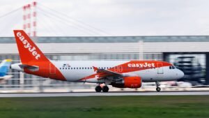 Flight diverted after passenger reveals power bank charging in checked luggage